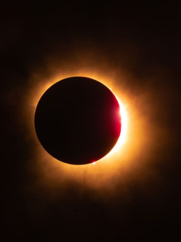 Iceland eclipse 2026 tour for women